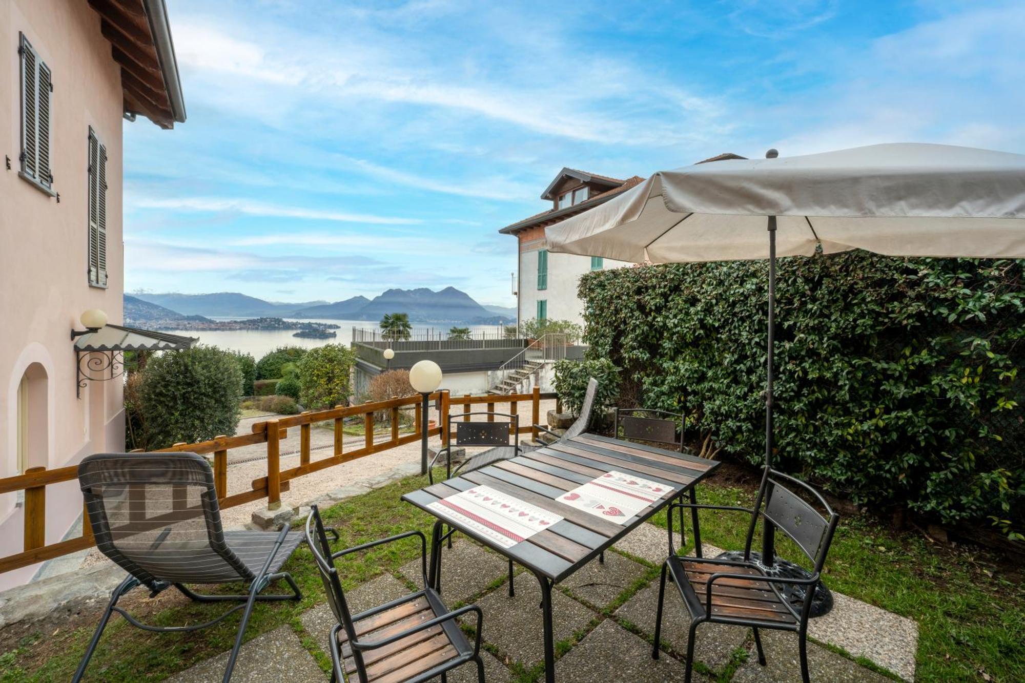 Rossana Apartment Lago Maggiore 巴韦诺 外观 照片