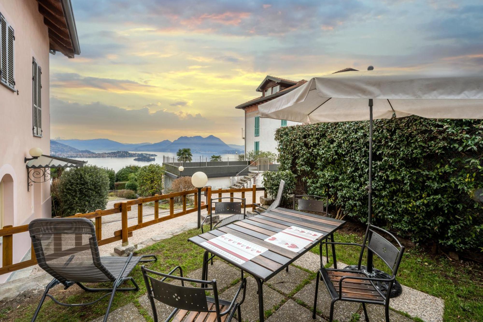 Rossana Apartment Lago Maggiore 巴韦诺 外观 照片