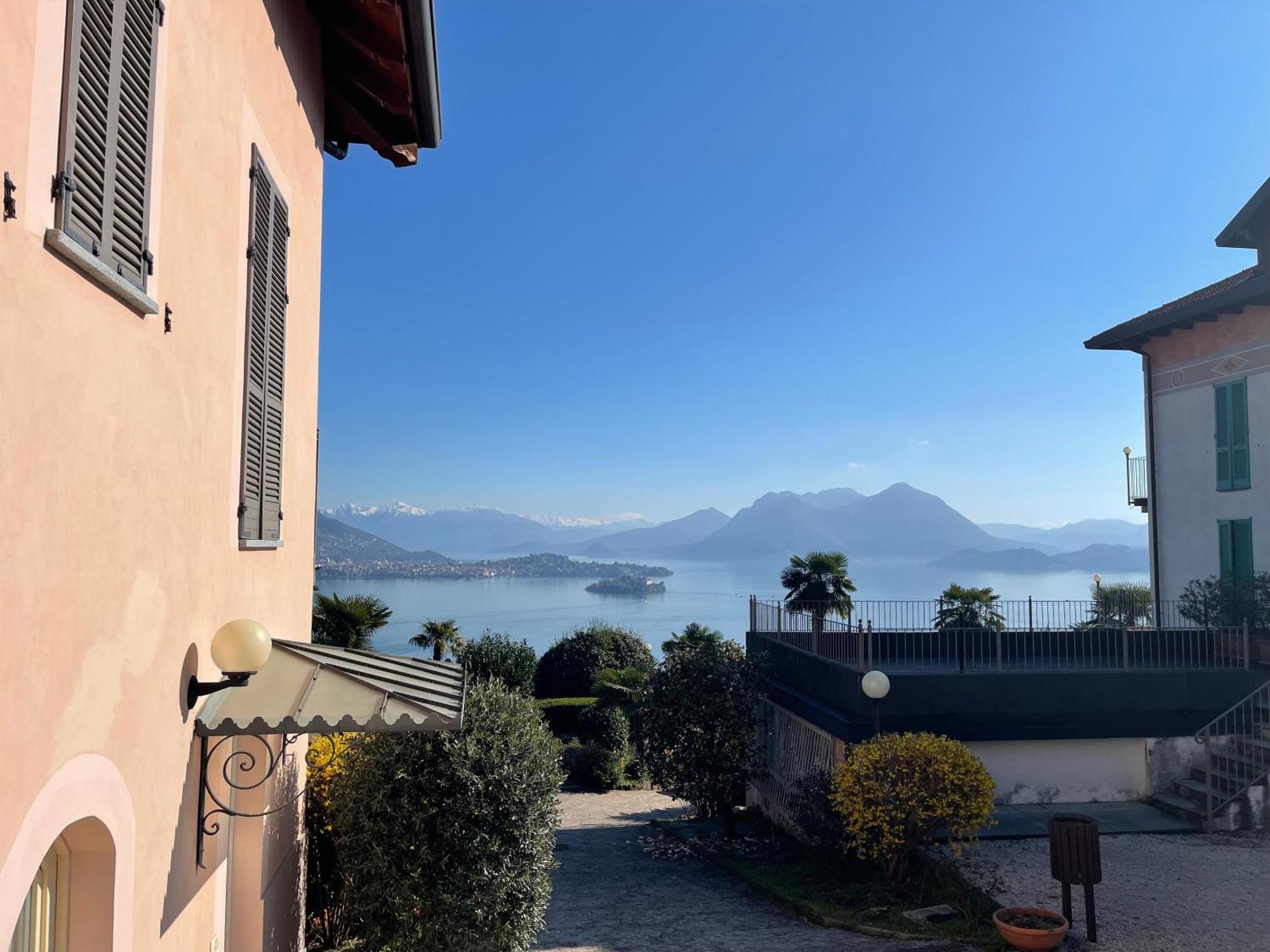 Rossana Apartment Lago Maggiore 巴韦诺 外观 照片