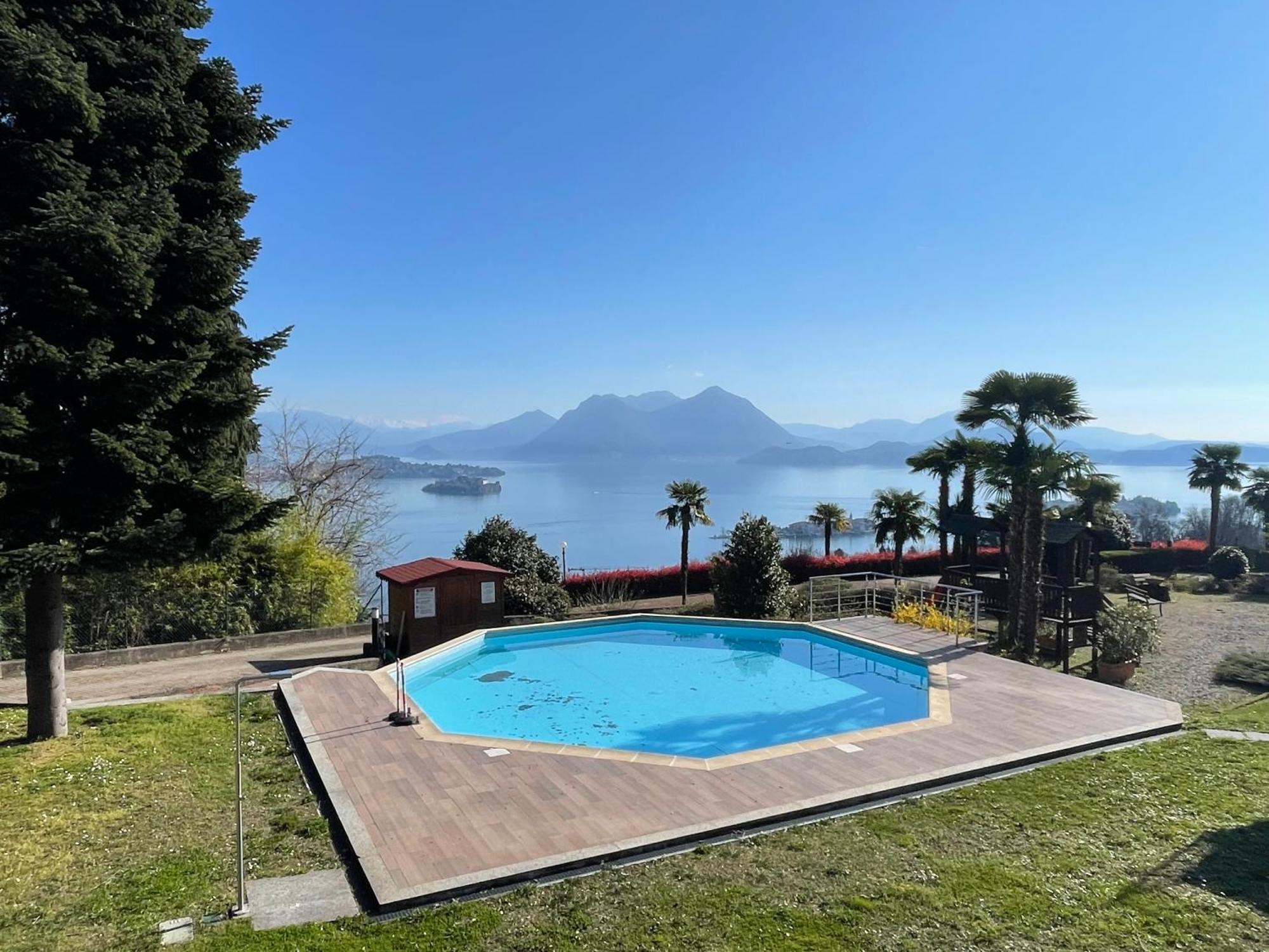Rossana Apartment Lago Maggiore 巴韦诺 外观 照片